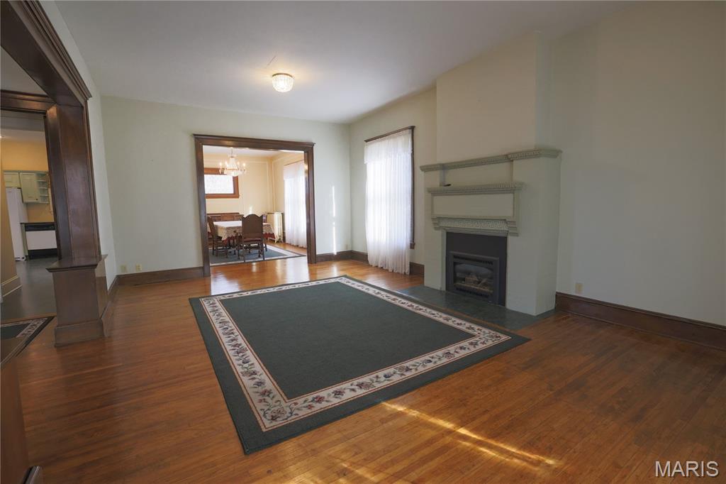 307 Tilson Place Hillsboro, IL 62049 - Photo 13 of 50