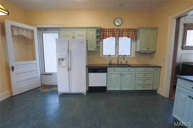 $242,000 | 307 Tilson Place, Hillsboro, IL 62049