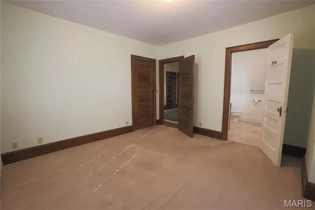 $242,000 | 307 Tilson Place, Hillsboro, IL 62049