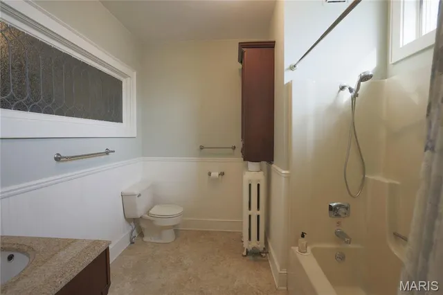 $242,000 | 307 Tilson Place, Hillsboro, IL 62049