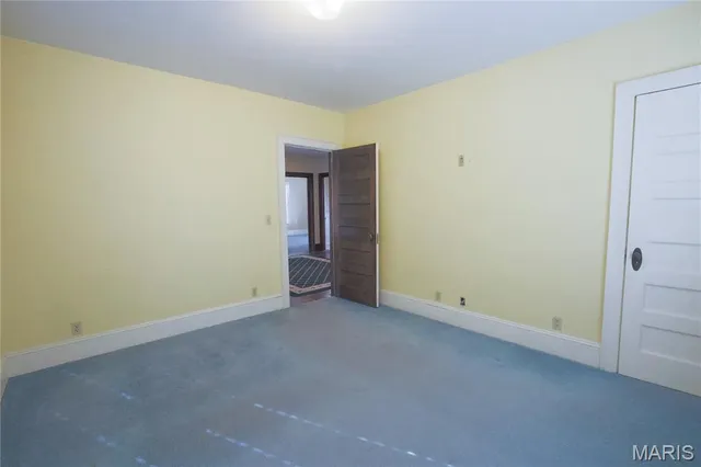 $242,000 | 307 Tilson Place, Hillsboro, IL 62049