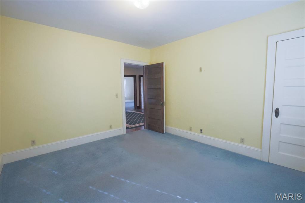 307 Tilson Place Hillsboro, IL 62049 - Photo 27 of 50