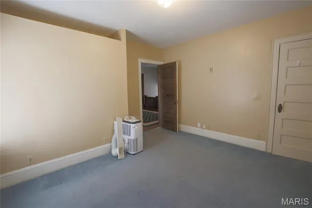 $242,000 | 307 Tilson Place, Hillsboro, IL 62049