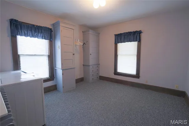 $242,000 | 307 Tilson Place, Hillsboro, IL 62049