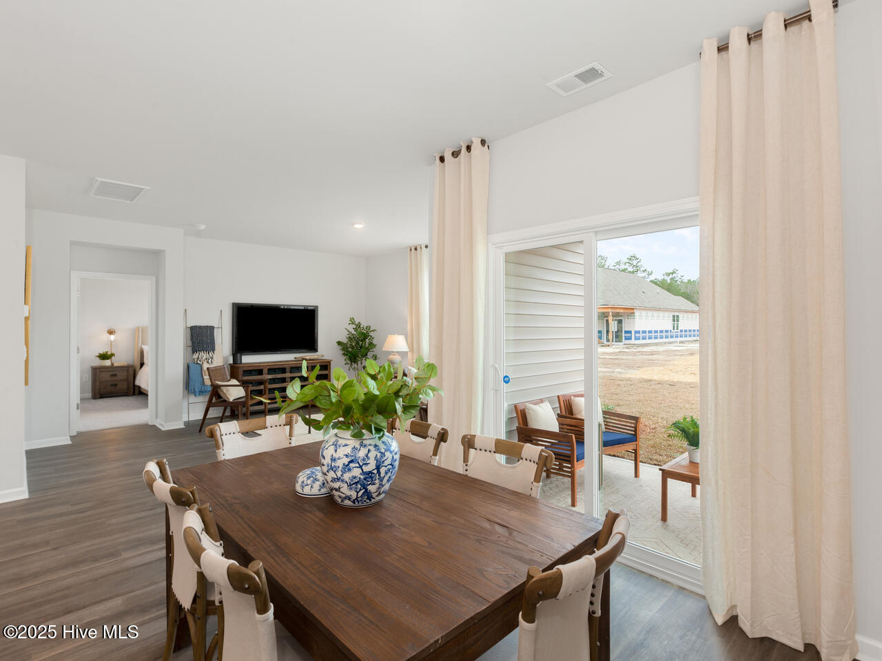 176 Legare Street, Unit LOT 219 Wilmington, NC 28411 - Photo 12 of 41 BellaPoint20514DRDRHorton-011-016-1280x9