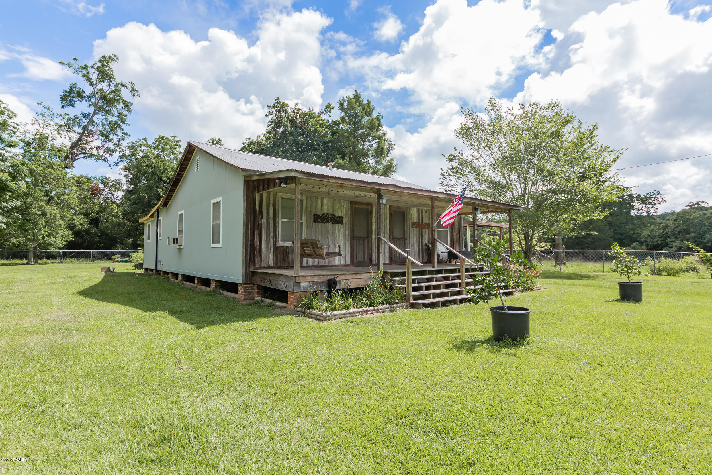 497 Pavy Road Opelousas, LA 70570 - Photo 5 of 28 Gallery Image 5