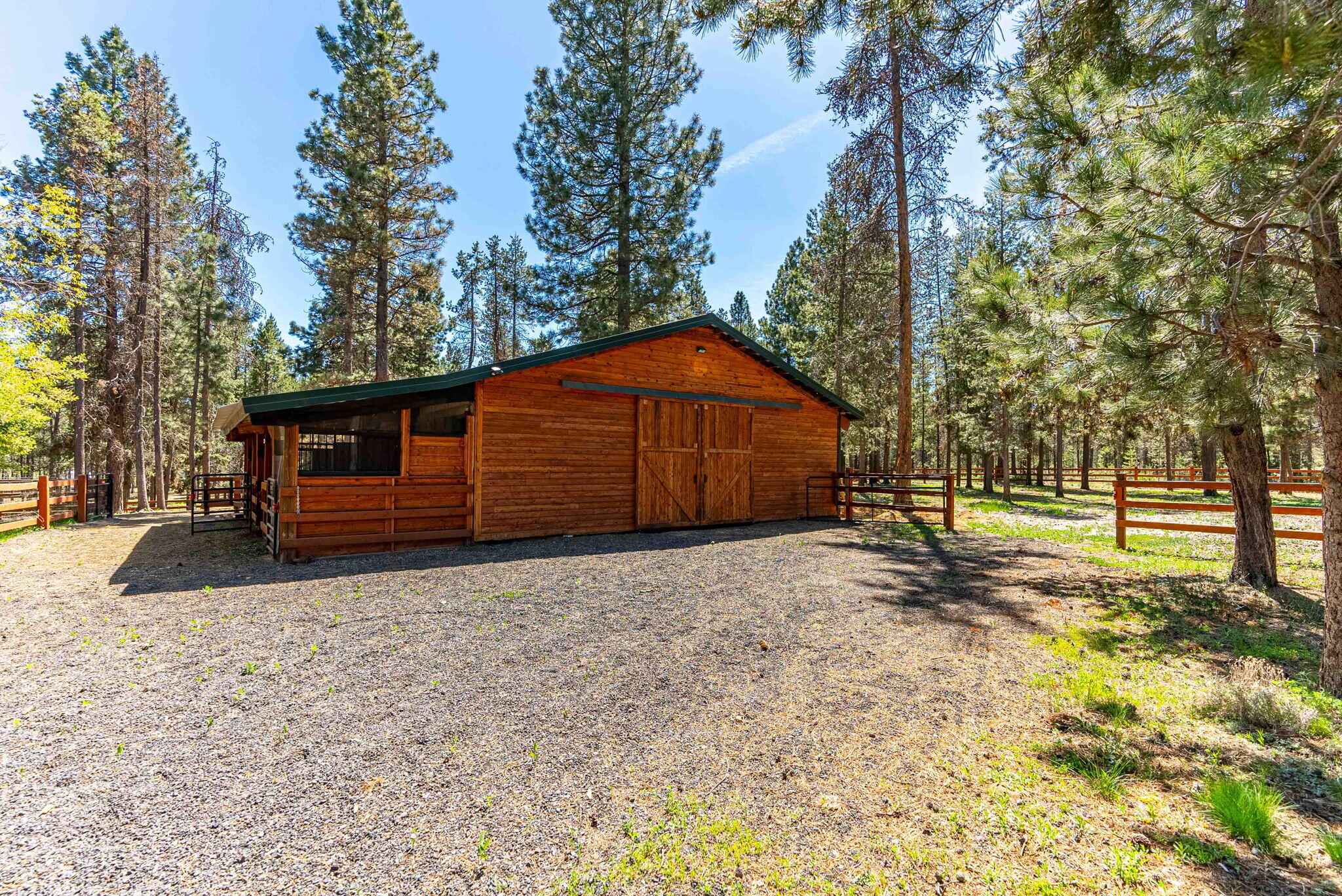 16815 Derringer Road Bend, OR 97707 - Photo 13 of 49 Barn, Ample Parking