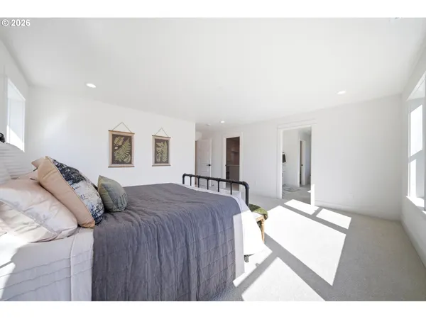 $699,900 | 1047 Southeast Olive Way, Estacada, OR 97023