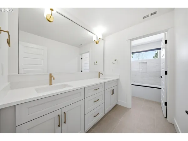 $699,900 | 1047 Southeast Olive Way, Estacada, OR 97023