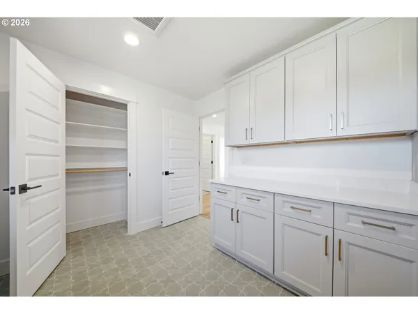$699,900 | 1047 Southeast Olive Way, Estacada, OR 97023