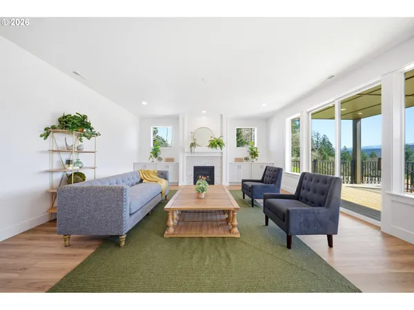 $699,900 | 1047 Southeast Olive Way, Estacada, OR 97023