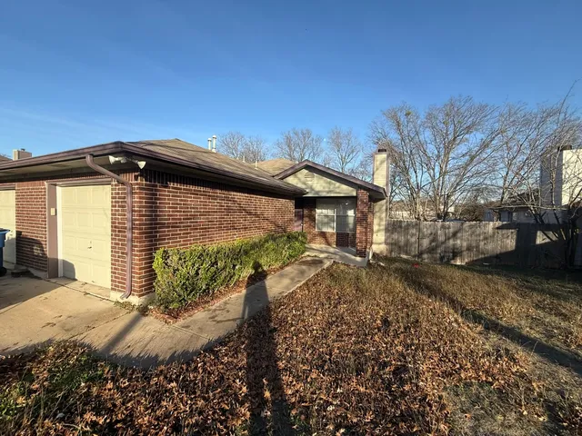 $1,750 | 1904 Alex Avenue, Unit A, Austin, TX 78728