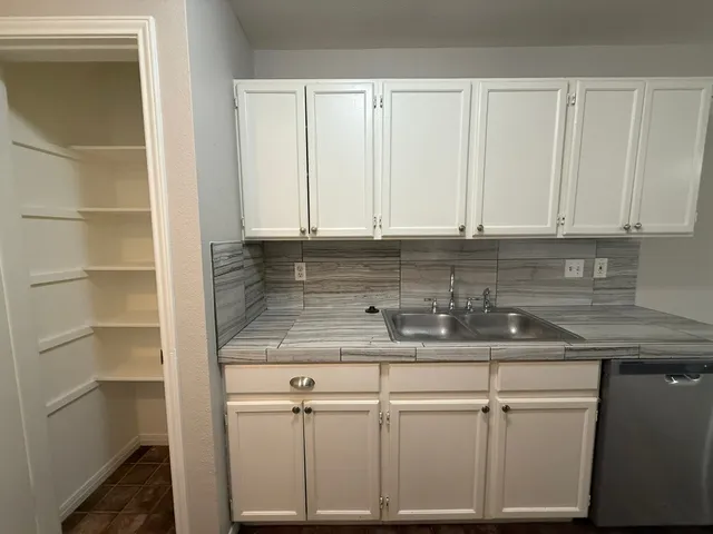 $1,750 | 1904 Alex Avenue, Unit A, Austin, TX 78728