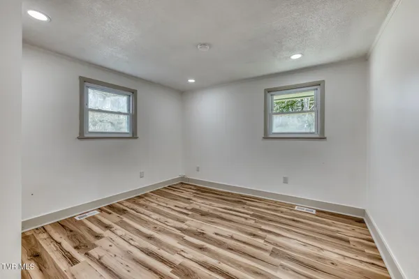 $260,000 | 438 Hartshaw Drive, Greeneville, TN 37743