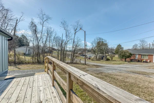 $260,000 | 438 Hartshaw Drive, Greeneville, TN 37743