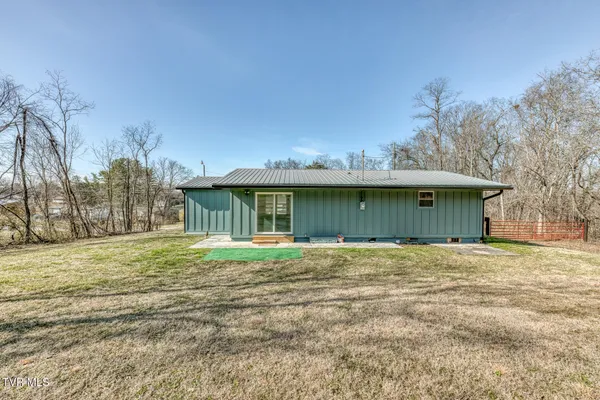$260,000 | 438 Hartshaw Drive, Greeneville, TN 37743