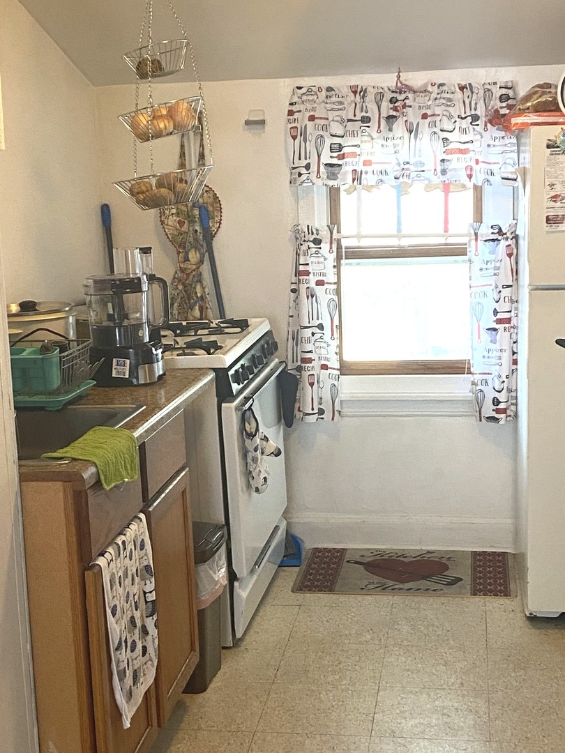 Undisclosed Address Chicago, IL 60639 - Photo 11 of 20