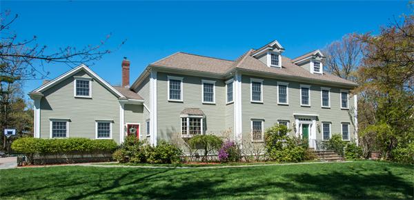 81 Beaver Road Weston, MA 02493 - Photo 2 of 19