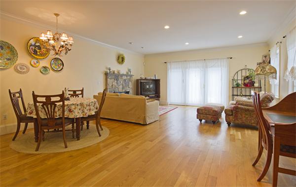 81 Beaver Road Weston, MA 02493 - Photo 8 of 19