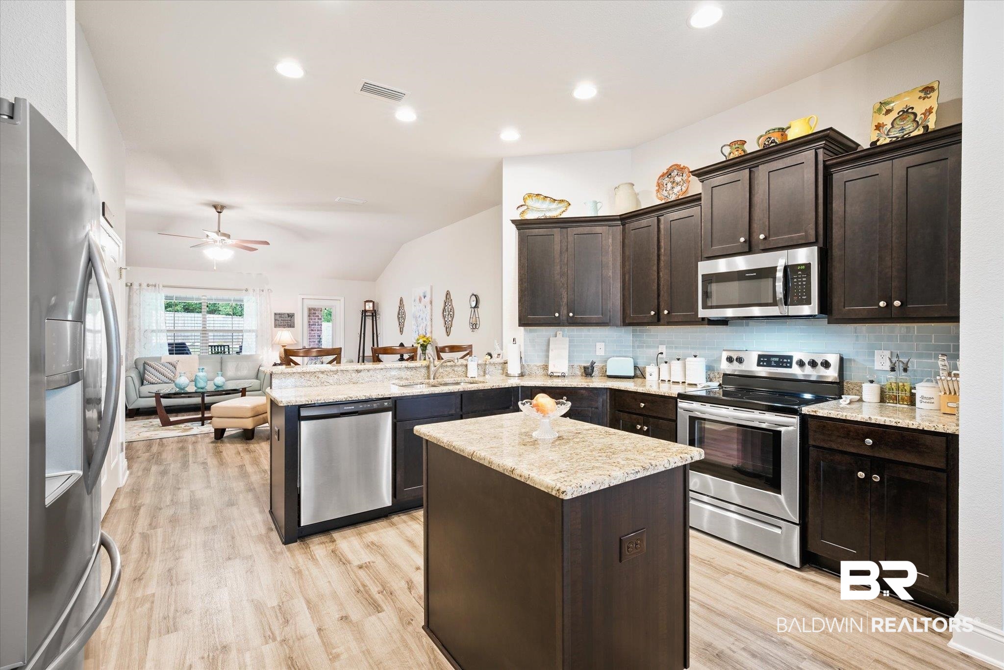 2130 Nadine Lane, Unit 50 Mobile, AL 36695 - Photo 7 of 30