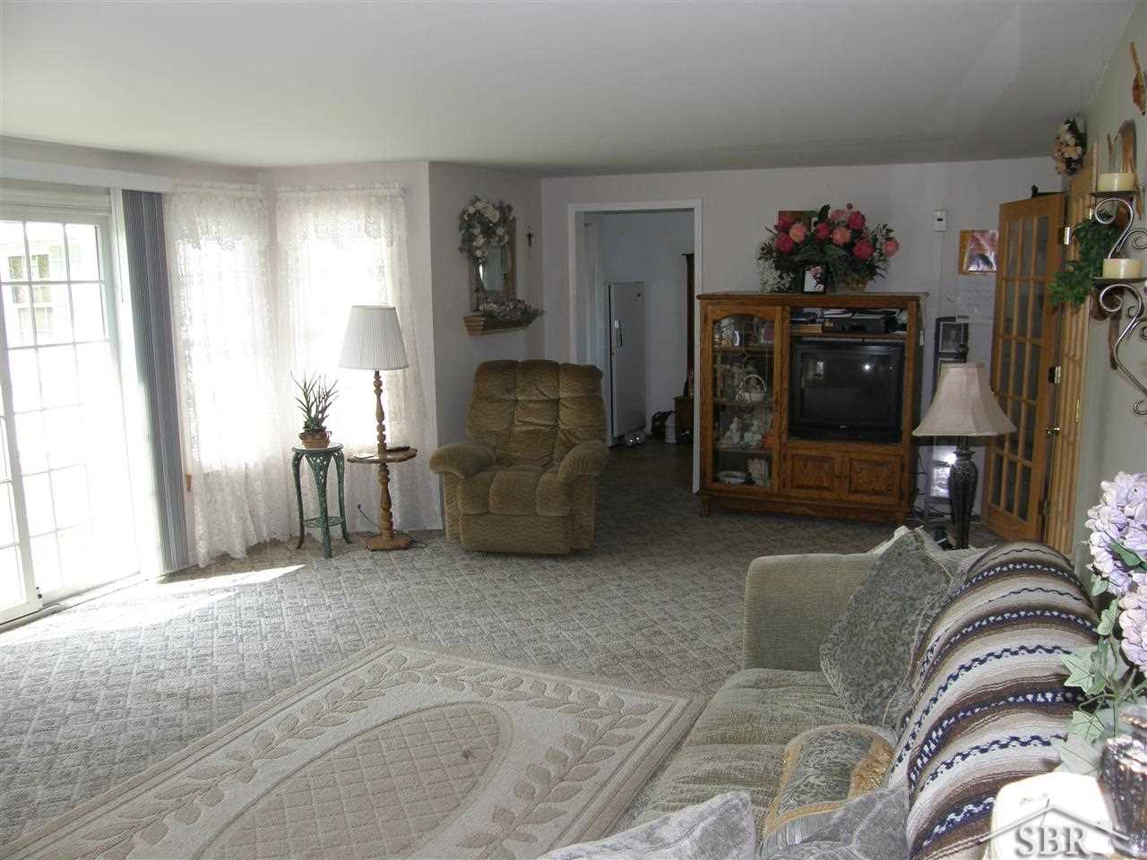 14580 Sharon Road Chesaning, MI 48616 - Photo 9 of 13 31197849-8.JPG