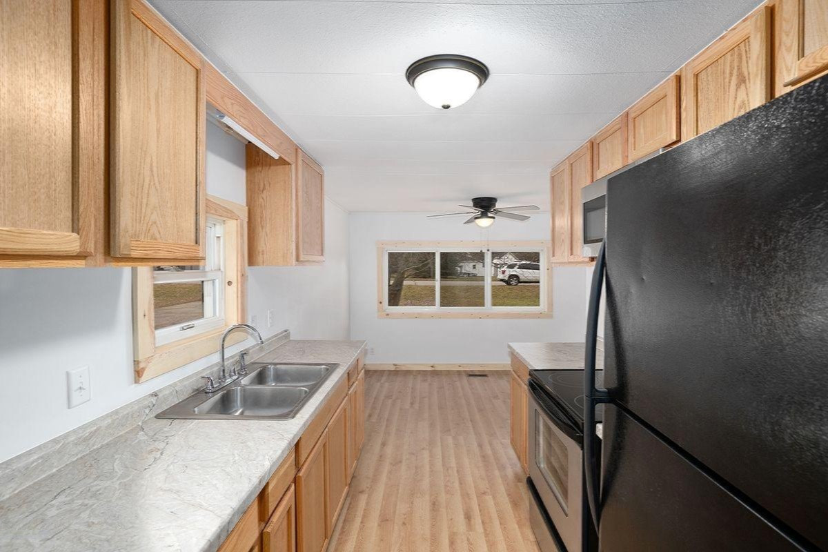 11667 Podunk Road Northeast Greenville, MI 48838 - Photo 7 of 18 1F73B794-1CDB-49AD-B4B4-12F57A072658