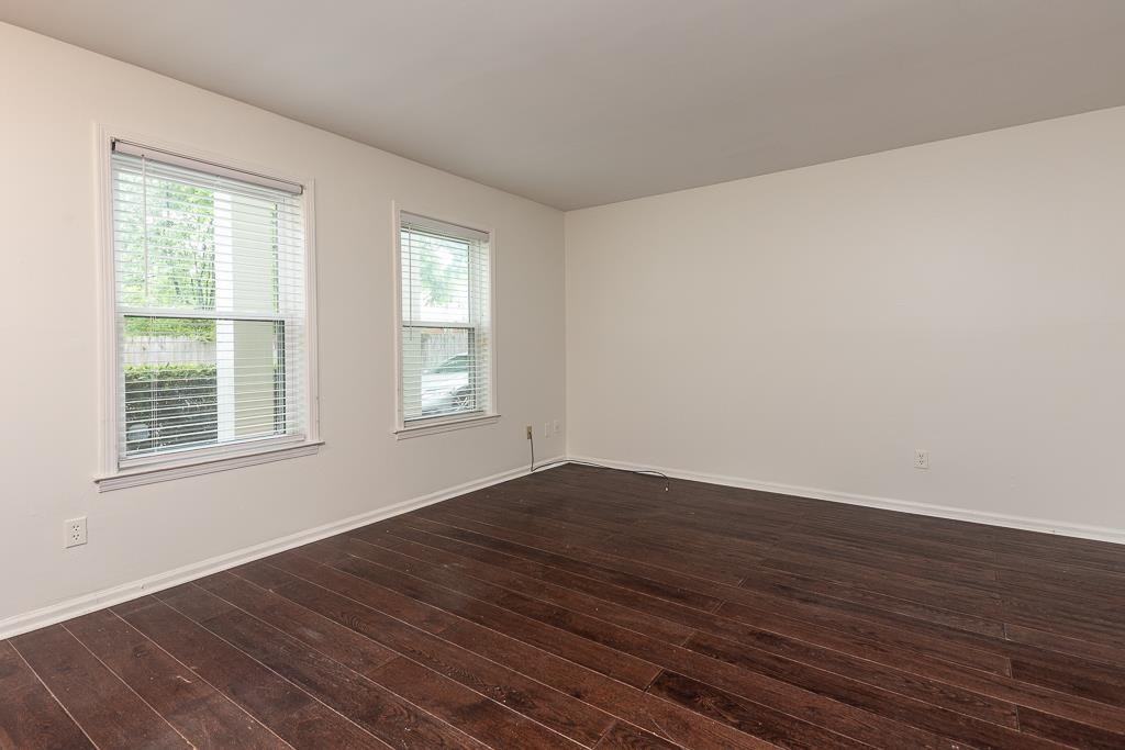 863 South Yates Road, Unit 3 Memphis, TN 38120 - Photo 4 of 36 Gallery Image 4