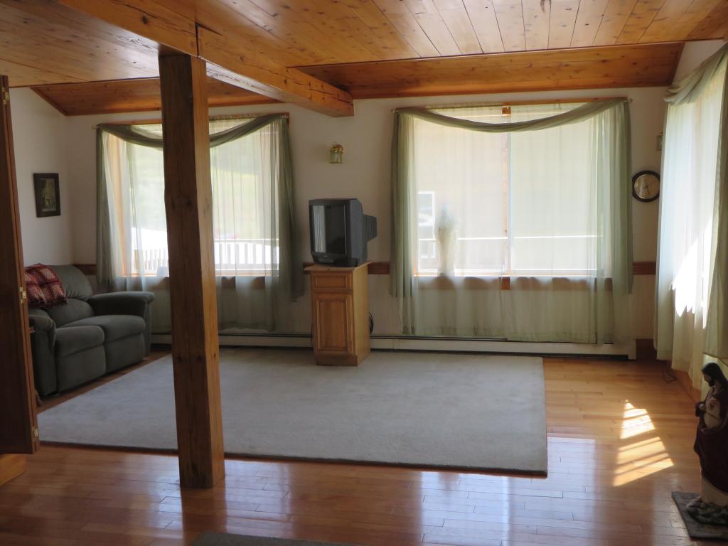 1757 Symes Pond Road Ryegate, VT 05042 - Photo 5 of 19
