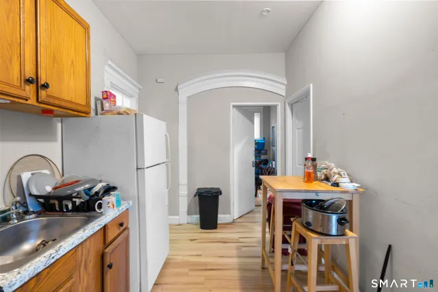 $550,000 | 39 Cliff Street, Norwich, CT 06360