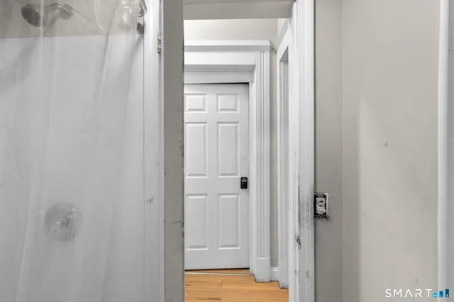 $550,000 | 39 Cliff Street, Norwich, CT 06360