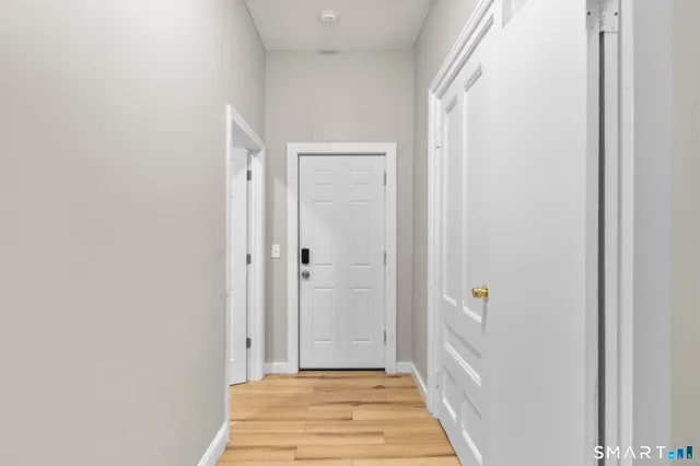 $550,000 | 39 Cliff Street, Norwich, CT 06360