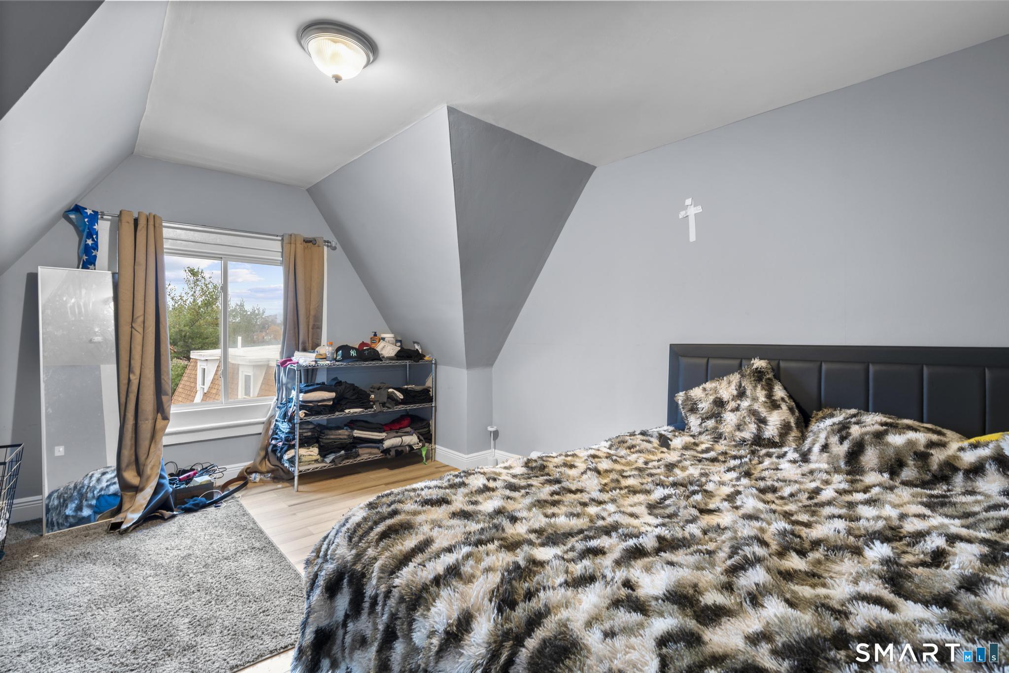 39 Cliff Street Norwich, CT 06360 - Photo 31 of 35