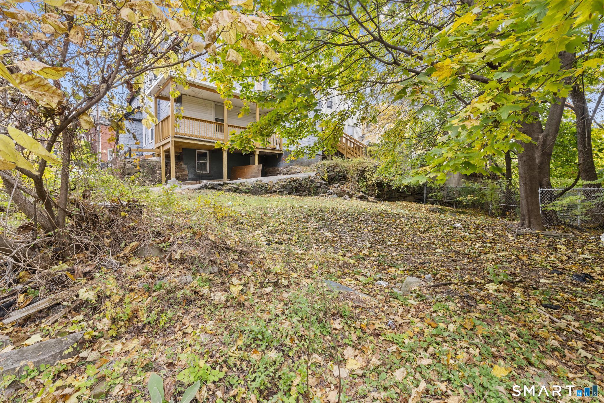 39 Cliff Street Norwich, CT 06360 - Photo 33 of 35