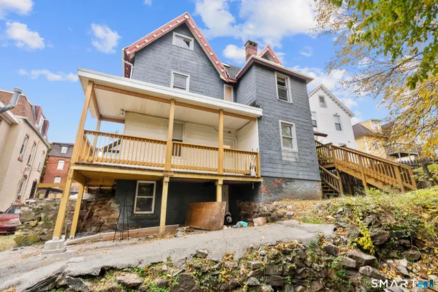 $550,000 | 39 Cliff Street, Norwich, CT 06360