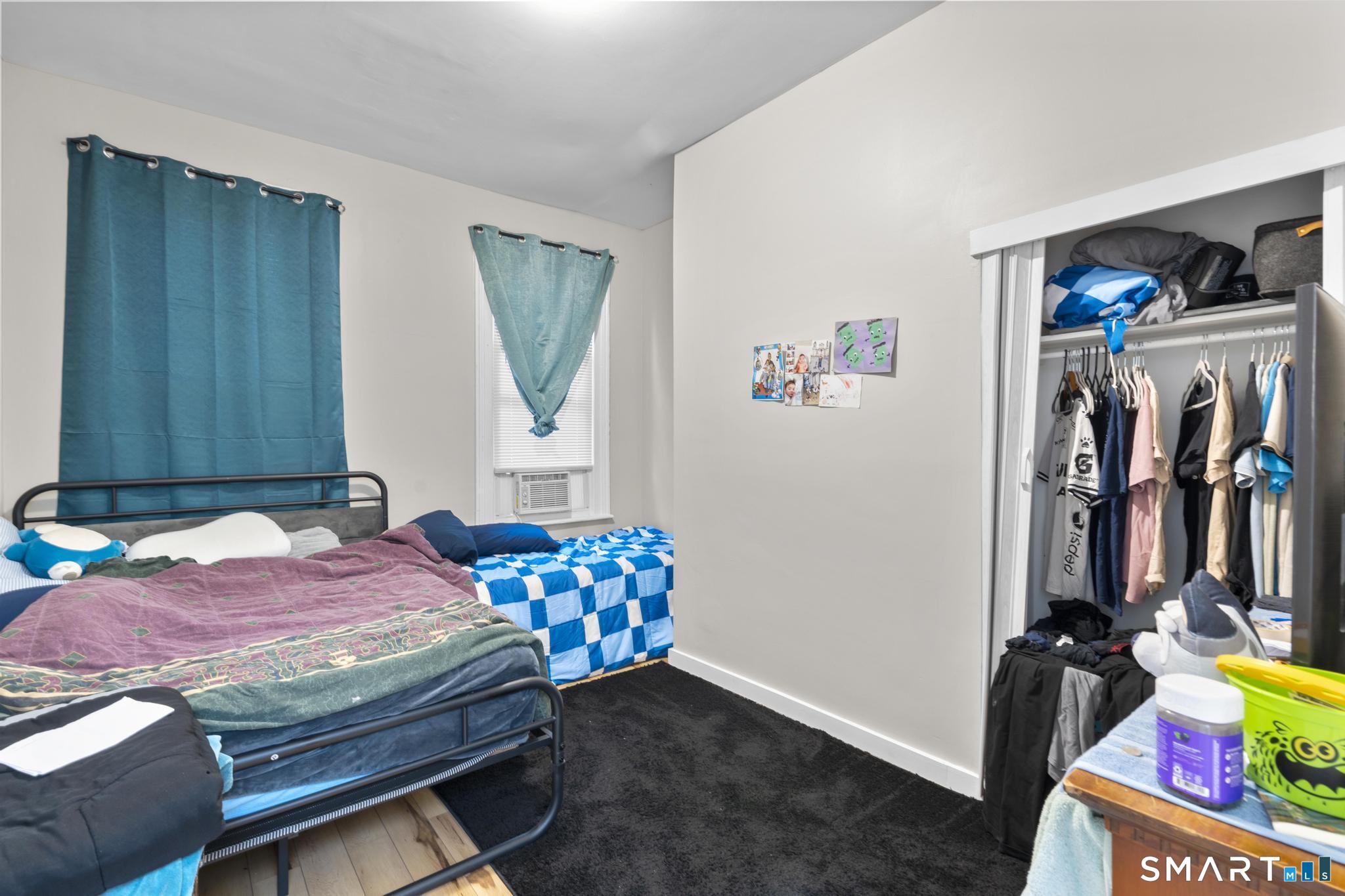 39 Cliff Street Norwich, CT 06360 - Photo 5 of 38