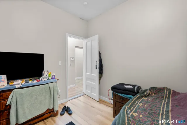 $550,000 | 39 Cliff Street, Norwich, CT 06360