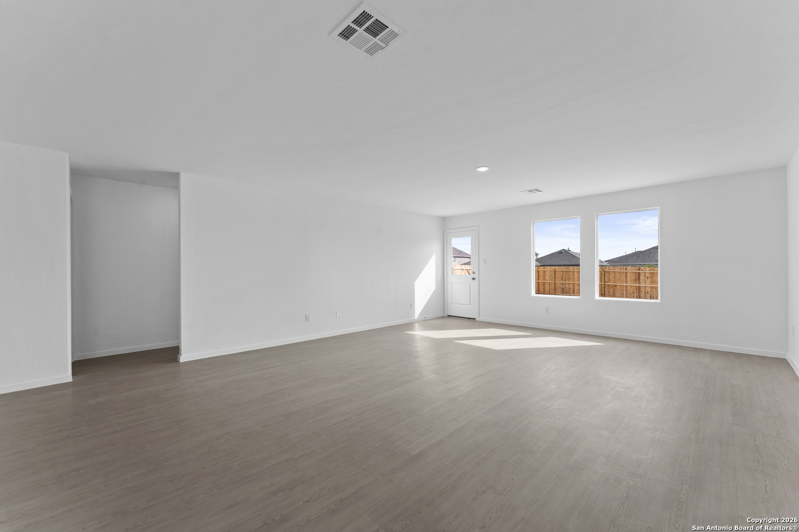 1847 Nuthatch Ridge New Braunfels, TX 78130 - Photo 9 of 30