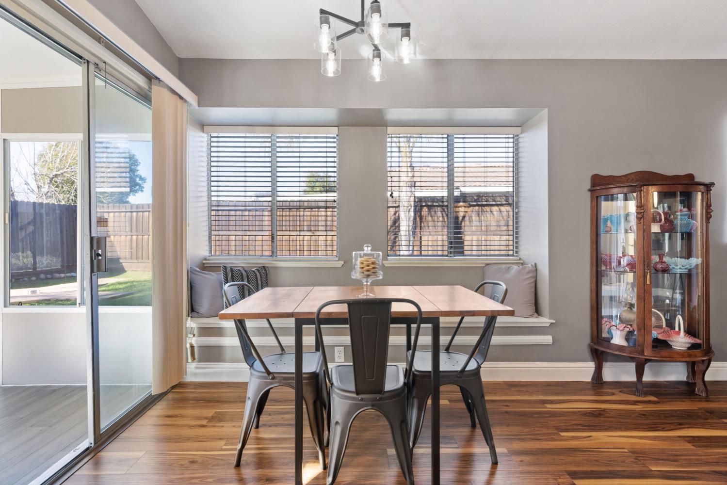 8068 Halkeep Way Sacramento, CA 95823 - Photo 11 of 27