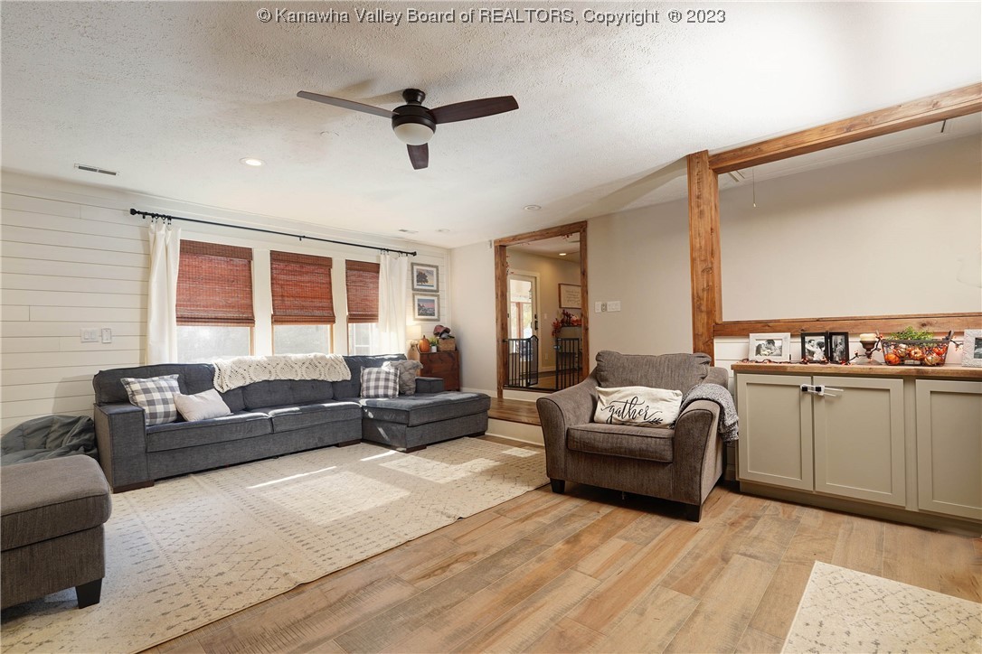 113 Poplar Point Estates Road Poca, WV 25159 - Photo 12 of 32 Gallery Image 12