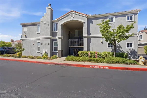 $360,000 | 885 Halidon Way, Unit 522, Folsom, CA 95630
