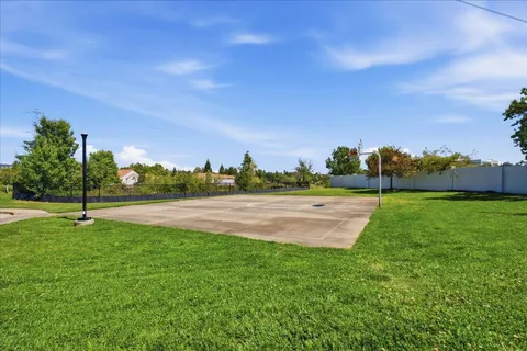 $360,000 | 885 Halidon Way, Unit 522, Folsom, CA 95630