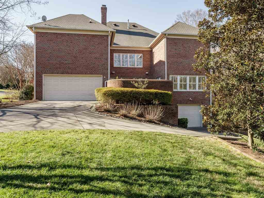 2304 White Oak Road Raleigh, NC 27608 - Photo 26 of 30 Garages