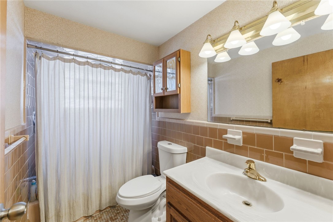 5 Poirier Street Pawtucket, RI 02861 - Photo 12 of 14