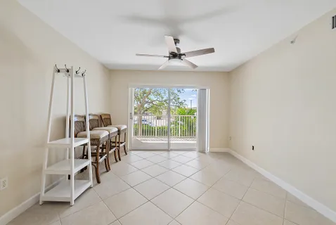 $325,000 | 260 Village Boulevard, Unit 5204, Tequesta, FL 33469
