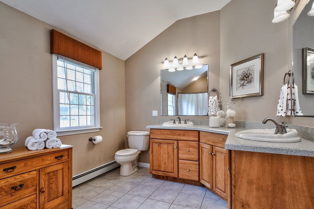63 Westcott Road Hopedale, MA 01747 - Photo 6 of 20 Gallery Image 6