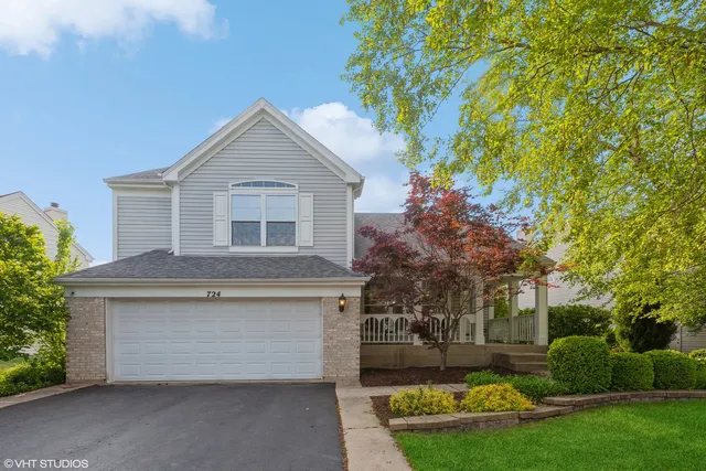 $3,500 | 724 Wildflower Circle, Naperville, IL 60540