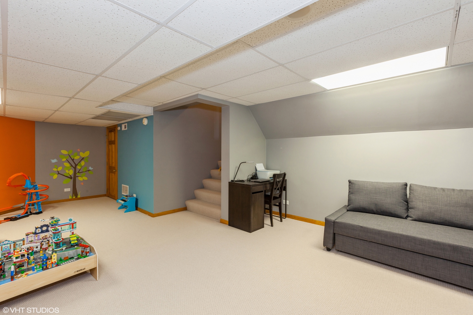 724 Wildflower Circle Naperville, IL 60540 - Photo 16 of 31 a living room with furniture and a couch