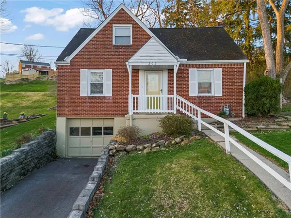 $235,500 | 202 Melrose Place, Pittsburgh, PA 15241