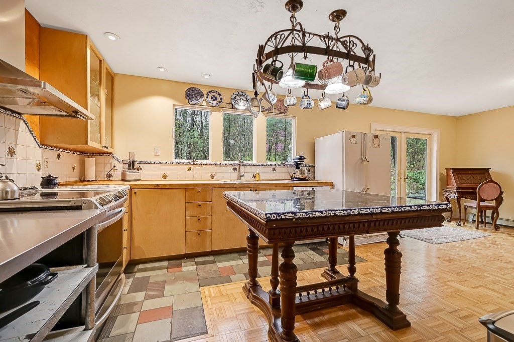 142 Stiles Road Boylston, MA 01505 - Photo 11 of 36 Gallery Image 11