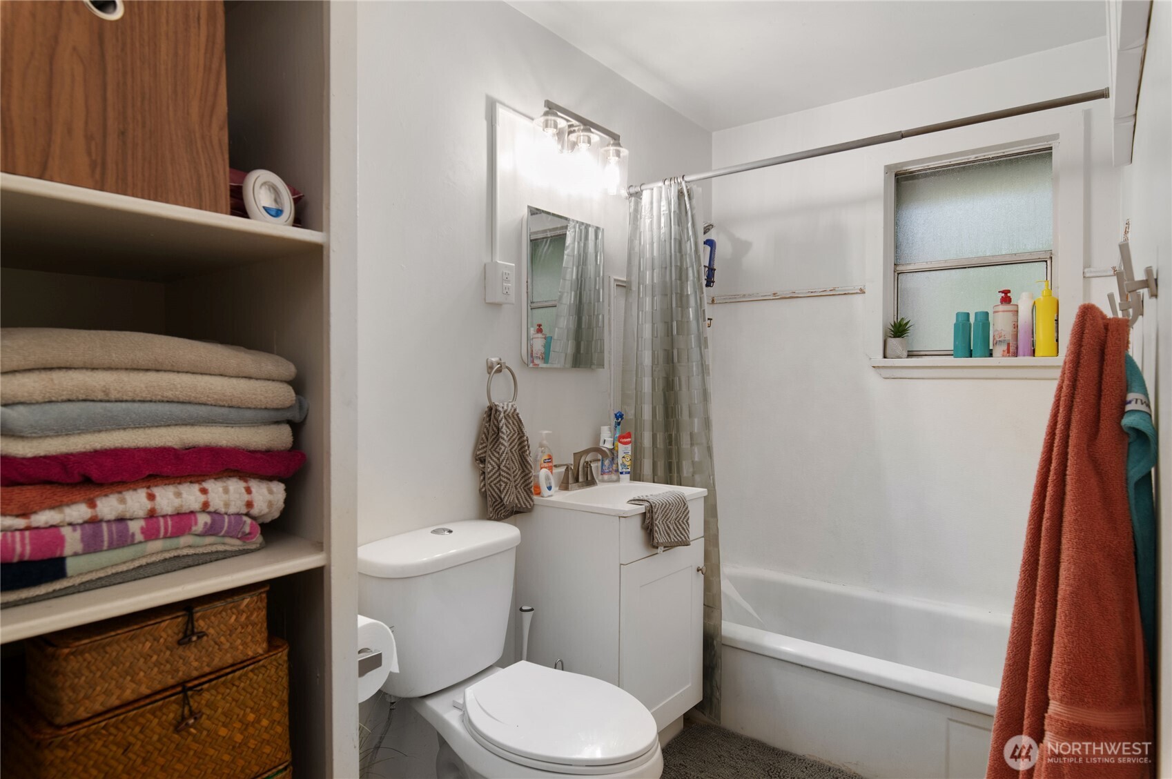 3218 Halverson Avenue Bremerton, WA 98310 - Photo 14 of 25